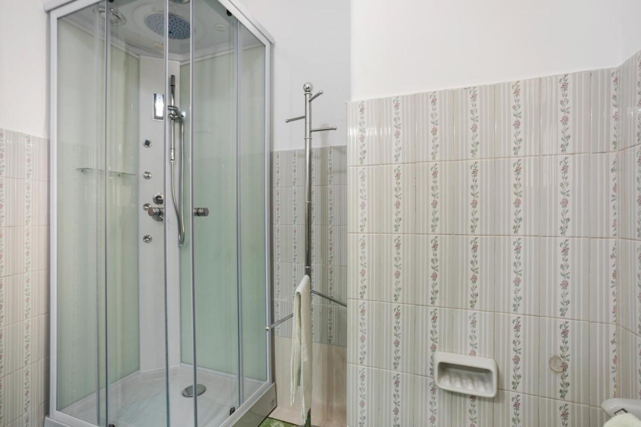 Tra Il Centro E Il Mare Apartment Con Terrazzo Aci Castello Ngoại thất bức ảnh
