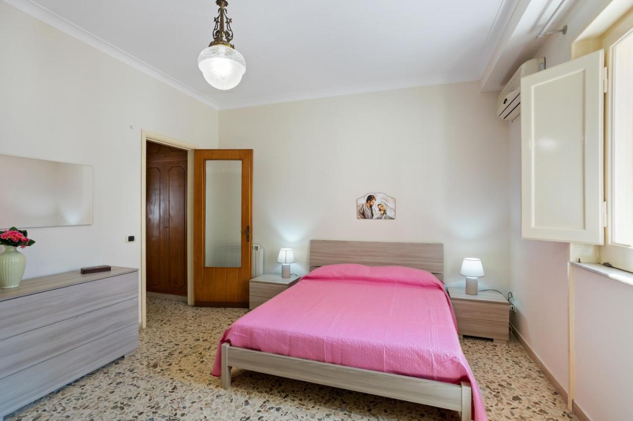Tra Il Centro E Il Mare Apartment Con Terrazzo Aci Castello Ngoại thất bức ảnh
