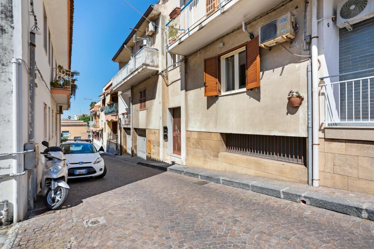 Tra Il Centro E Il Mare Apartment Con Terrazzo Aci Castello Ngoại thất bức ảnh