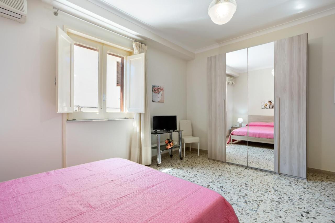 Tra Il Centro E Il Mare Apartment Con Terrazzo Aci Castello Ngoại thất bức ảnh